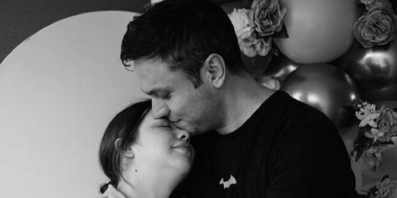 Ünlü çift boşandı: Velayet annede kaldı