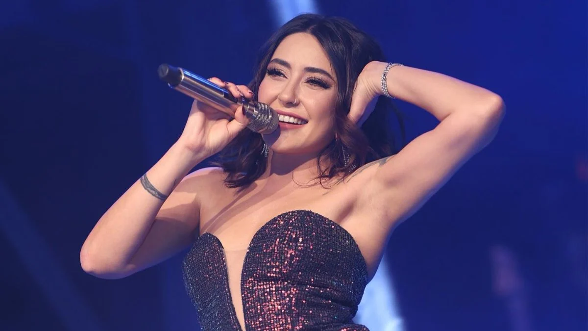 Melek Mosso ile sevgilisinden aşk dolu pozlar