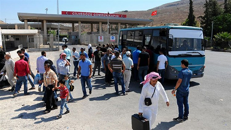 Bayram için ülkelerine giden Suriyelilerden 71 bini Türkiye'ye döndü