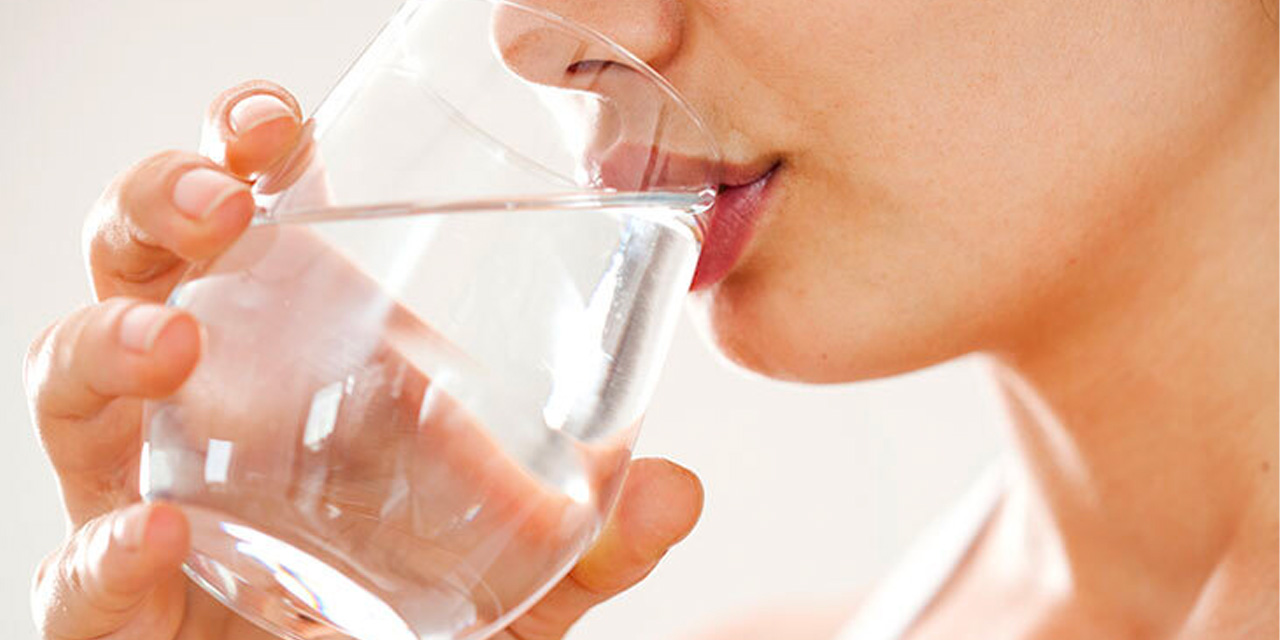 Çok dikkat edin! Sıcaklarda yeterince su içmemek, kalp hastalıklarını tetikleyebilir...