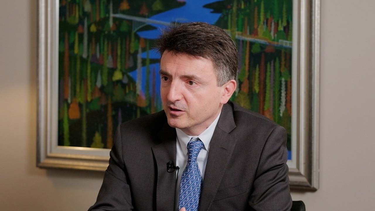 Kitabın ortasından konuştu: "Merkez Bankası'nın yapabileceği bir şey kalmadı"