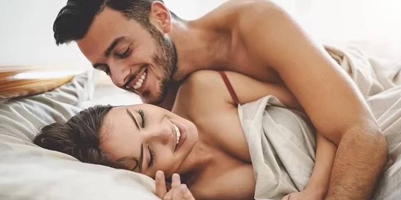 Cinsel Hayatında Mutlu Kadınlar Bunu Yapıyor!