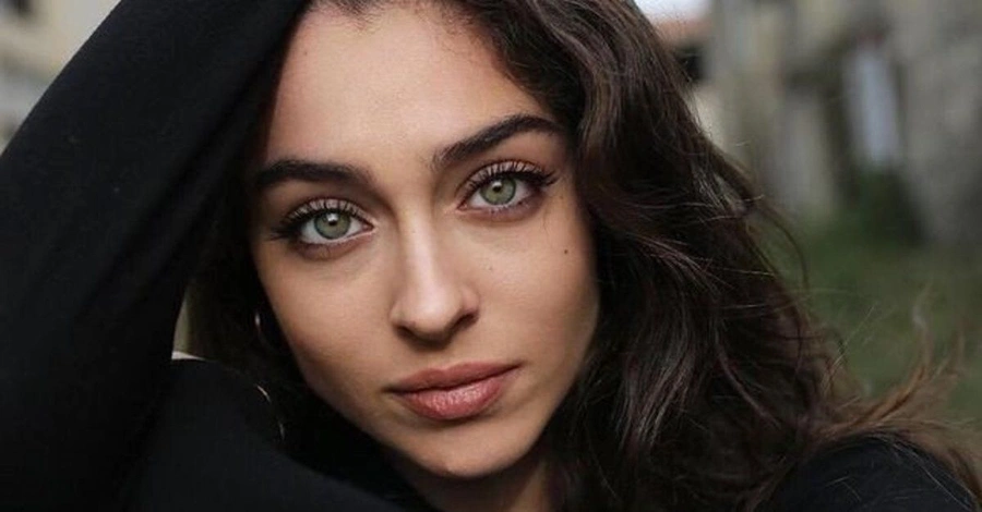 Hayatını kabusa çevirdi: Ünlü oyuncuya kan donduran mesajlar