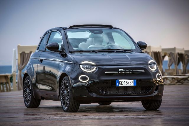 Fiat Otomobil Sahibi Olamayanlara Aylık Abonelik Başlatıyor