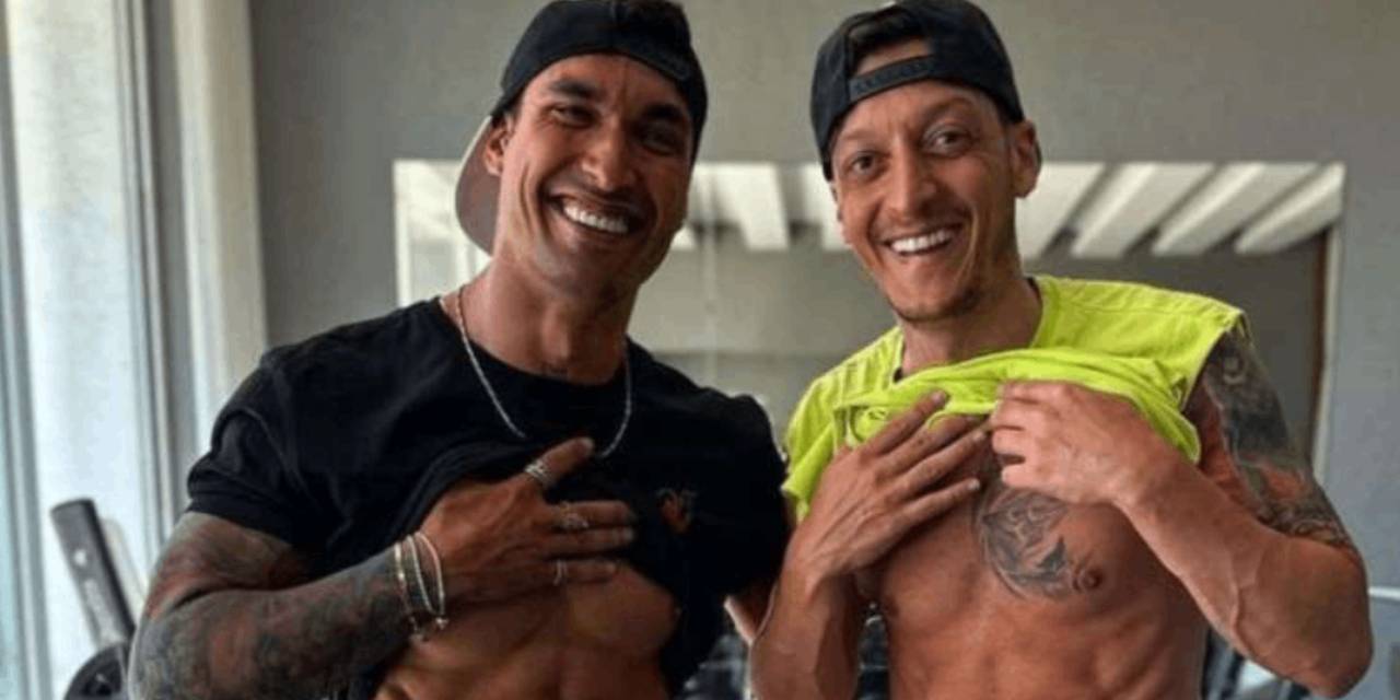 Mesut Özil'in dövmesi Almanları kızdırdı