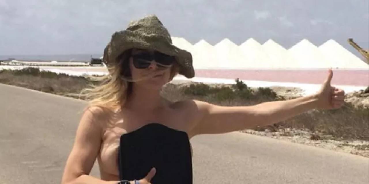 Ünlü oyuncu çıplak otostop çekti