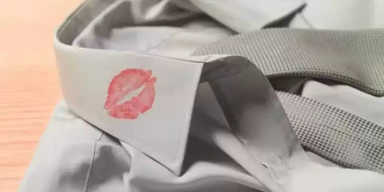 Ruj Lekesi Nasıl Çıkar? Ruj Lekesini Çıkarmak İçin En Etkili Yöntemler