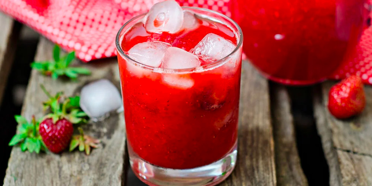 Dışarıda para vermeyin: İşte ev yapımı 7 soğuk içecek