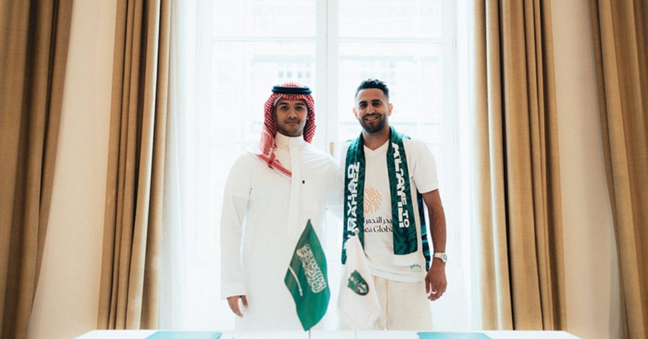 Riyad Mahrez, resmen Al-Ahli'de