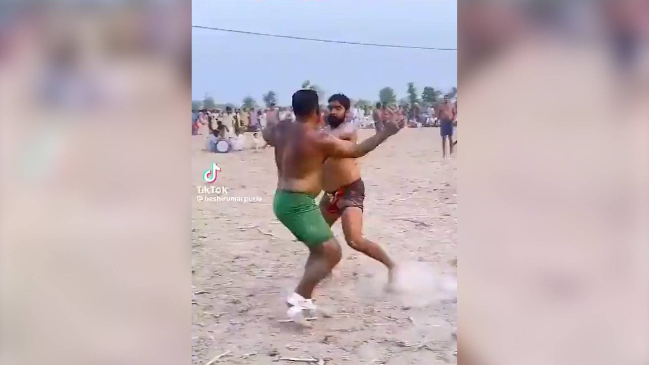 Hindistan'daki "Kabaddi" yarışması görüntüleri sosyal medyada gündem oldu