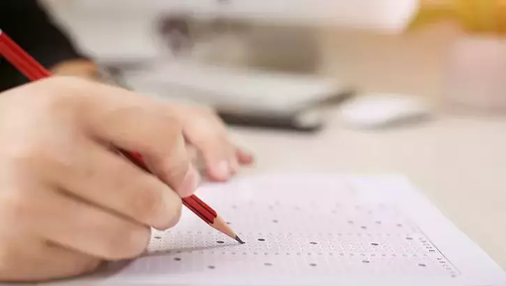 Dolar fırladı, sınav ücretlerini de vurdu! TOEFL giriş ücreti yüzde 100 arttı