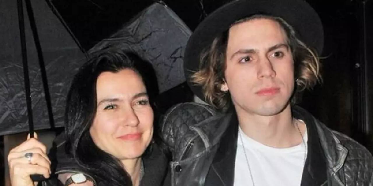 Yasak Elma'nın Ender'i Şevval Sam'ın oğlu Tarık Emir Tekin aşk acısı çekiyor! İtirafı olay oldu...