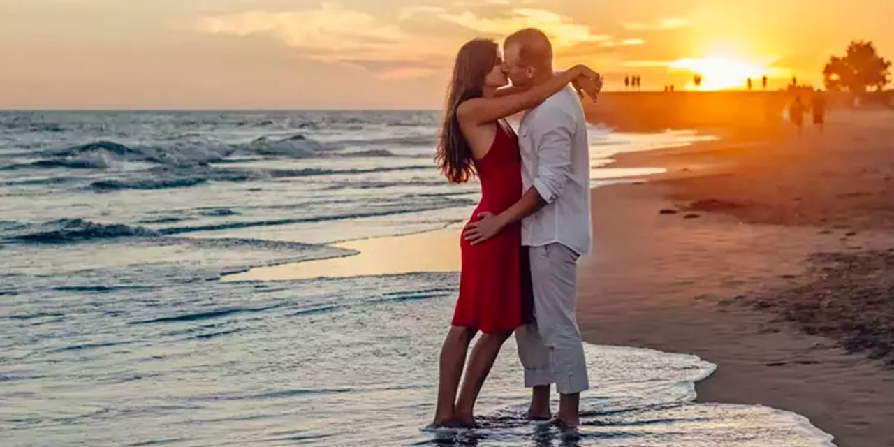 Farkında olmadan yapıyorsunuz! İlişkinize ihanet ettiğinizi gösteren işaretler...