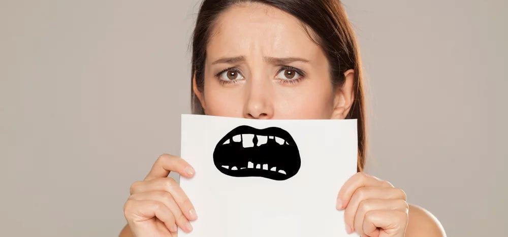 Sabah Akşam Fırçalasanız Bile Dişleriniz Yine de Çürür! Nedenini Merak Ediyorsanız...