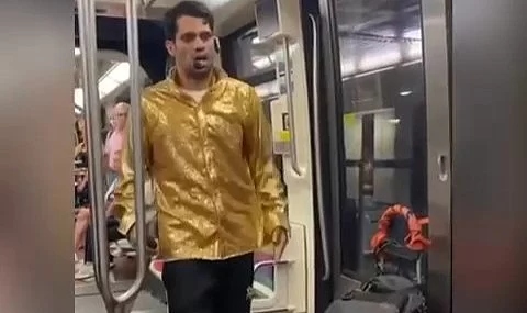 Paris metrosunu sık kullanan adam, yaşadığı ilginç olayları kaydetti... Neler var neler
