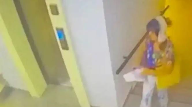 Kurye, Gökdelenin Asansöründe 3 Gün Mahsur Kaldı, Çığlıklarını Kimse Duymadı