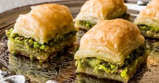 Baklavayı Neden Ters Çevirerek Yemeliyiz?