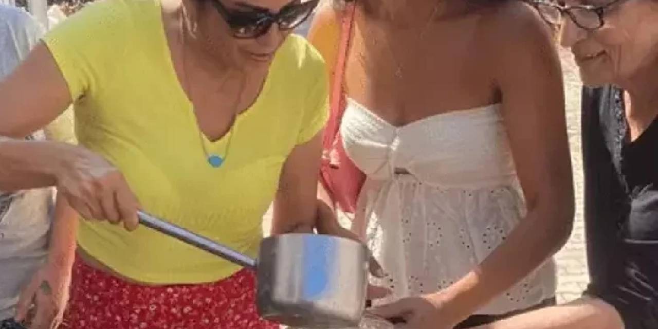 Ünlü oyuncu Ovacık’ta aşure dağıttı