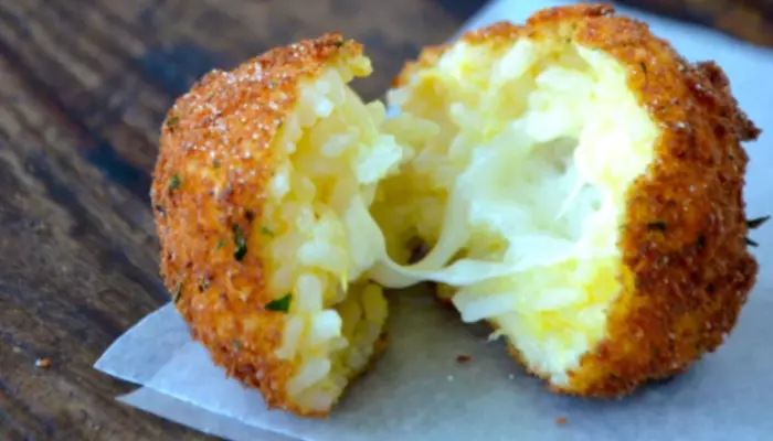 Arta Kalan Pirinç Pilavını Atmayın! Harika Bir Akşam Yemeğine Çevirin