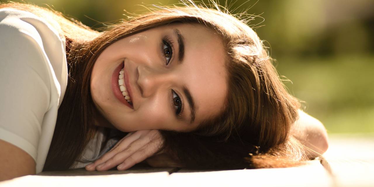 Karamsar Olduğunuz Anlarda Yapmanız Gereken Tek Şey Gülmek!