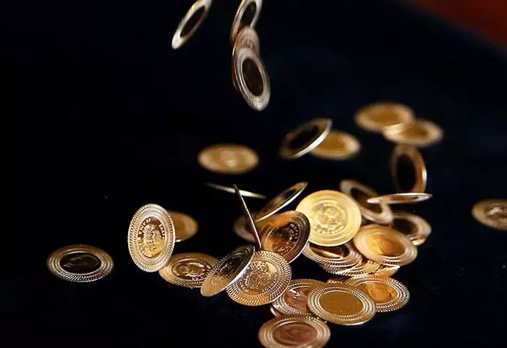 1 gramdan daha düşük altın artık üretilmeyecek! Peki  elinde 1 gram altı altını olanlar ne yapacak? Uzman isim yanıtladı