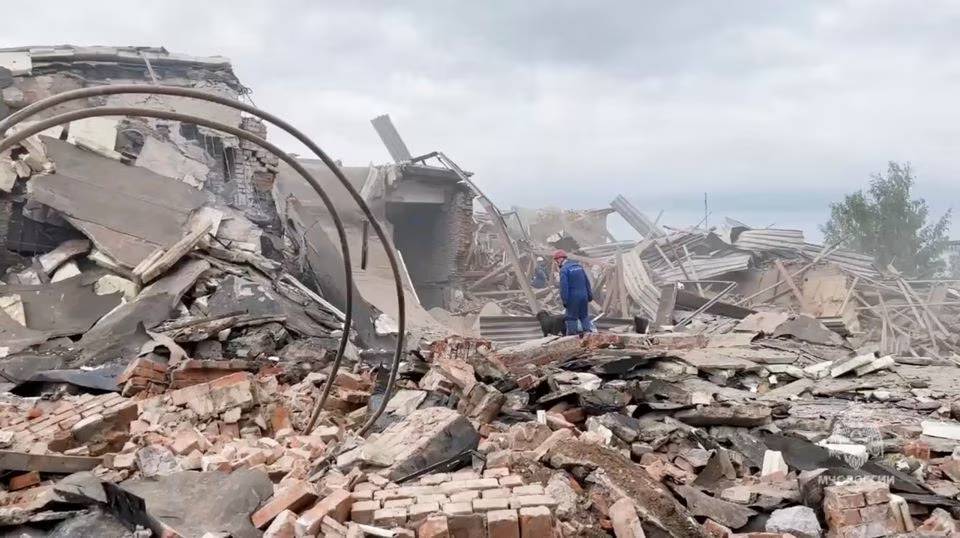 Fabrikada Patlama 12 Kişi Kayıp!