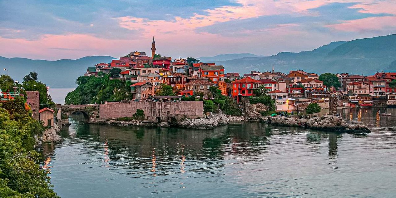 Orası Türkiye'nin gizli incisi! Seyahat fikri düşünenler dikkat, Keşfedilecek çok yeri var...