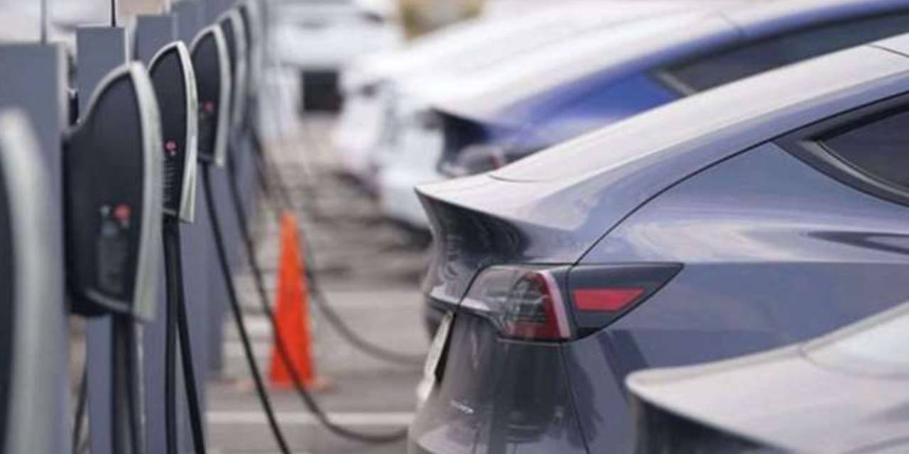 Araç Sarjında 'Yeşil İstasyon' Düzenlemesi