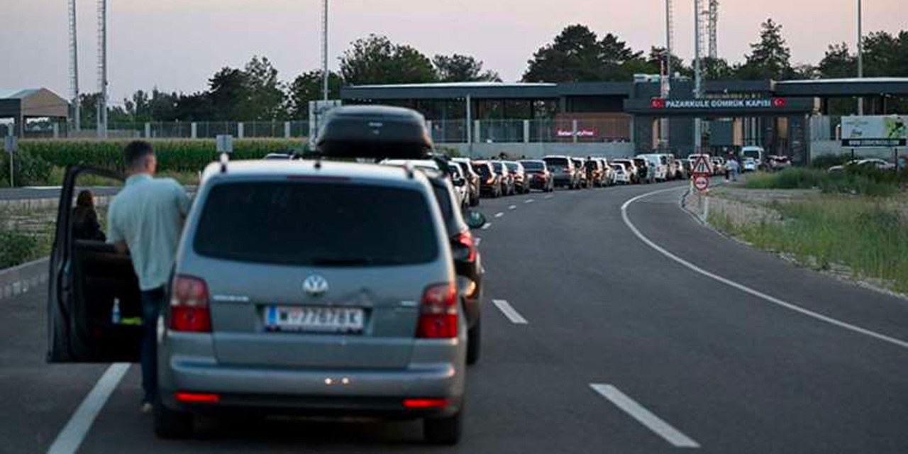 İpsala Sınır Kapısı Kapatıldı! Yunanistan Alevlere Teslim!