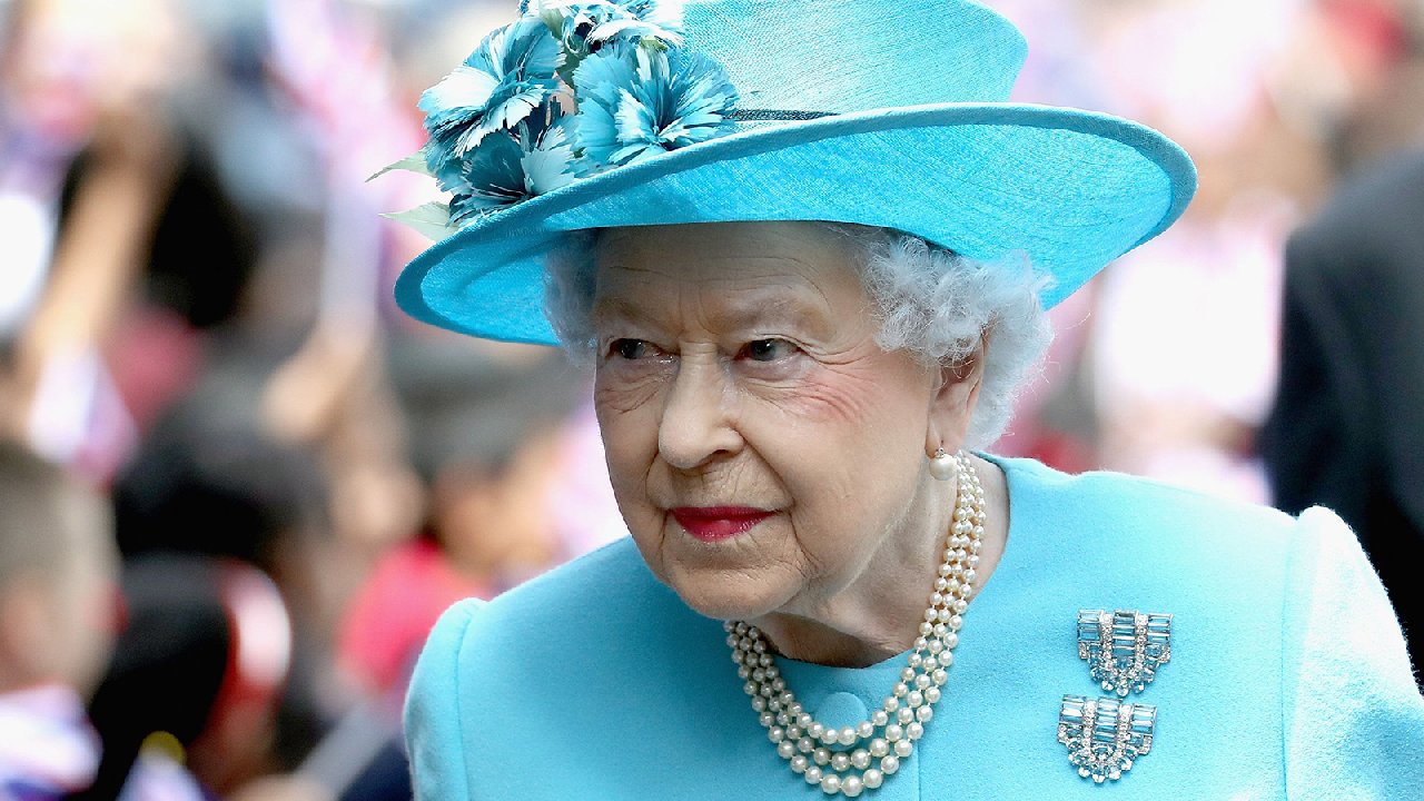 Fransızlardan İngilizlere büyük jest: Kraliçe’nin adını havalimanına verecekler