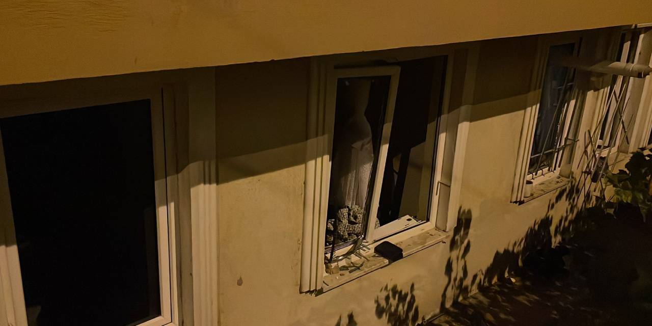 Afyonkarahisar'da bir evde esrarengiz patlama: Bir yaralı