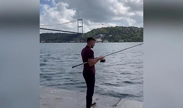 Fenerbahçe'nin yeni transferi Tadic, İstanbul Boğazı'nda balık tuttu