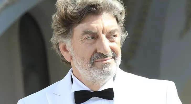 Ünal Silver Kimdir? Hangi Dizilerde Oynadı? Kaç Yaşında Hayatını Kaybetti?