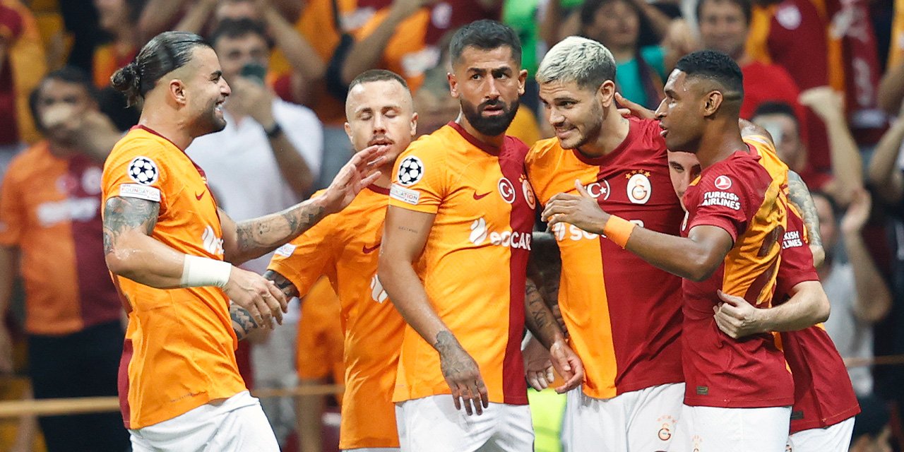 Aslan Devler Ligi'ne Döndü