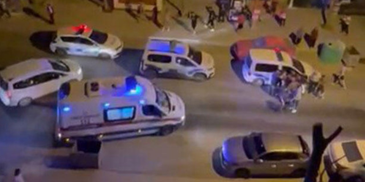 Kadıköy'de Silahlı Kavga: Kurşun Yağdırdılar!