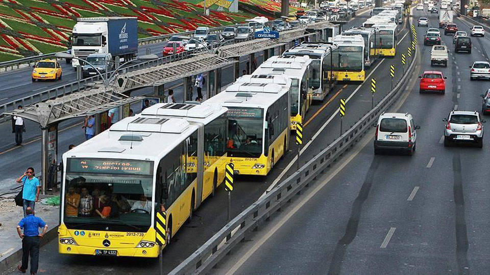 Metrobüslere Saray Engeli