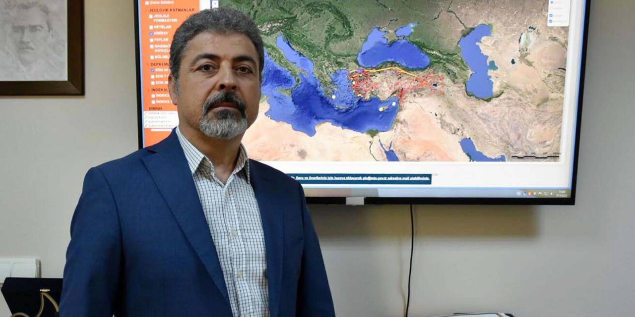 İzmir bu sabah depremle sallandı, Prof. Dr. Hasan Sözbilir'den ilk yorum: 'Deprem fırtınası şeklinde bir süreç yaşanabilir'