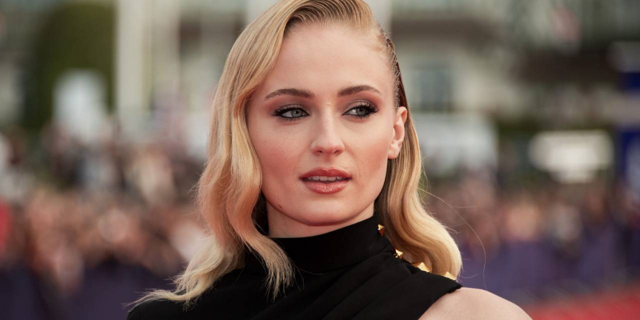 Sophie Turner Kimdir? Kaç yaşında? Nereli? Sophie Turner Kimle Evli?