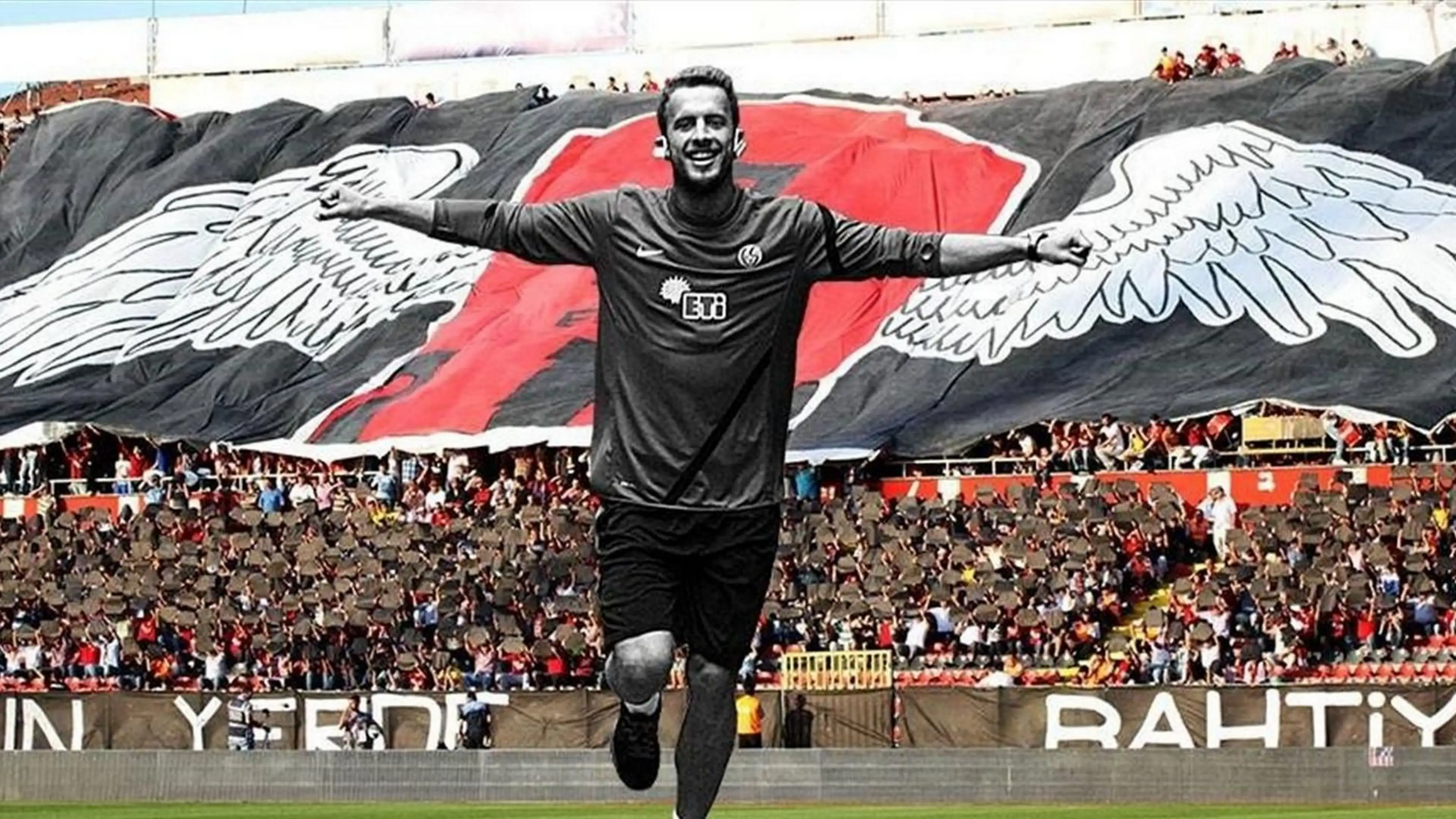 Genç Yaşta Hayatını Kaybeden Ediz Bahtiyaroğlu hangi takımlarda oynadı? Ediz Bahtiyaroğlu neden vefat etti?