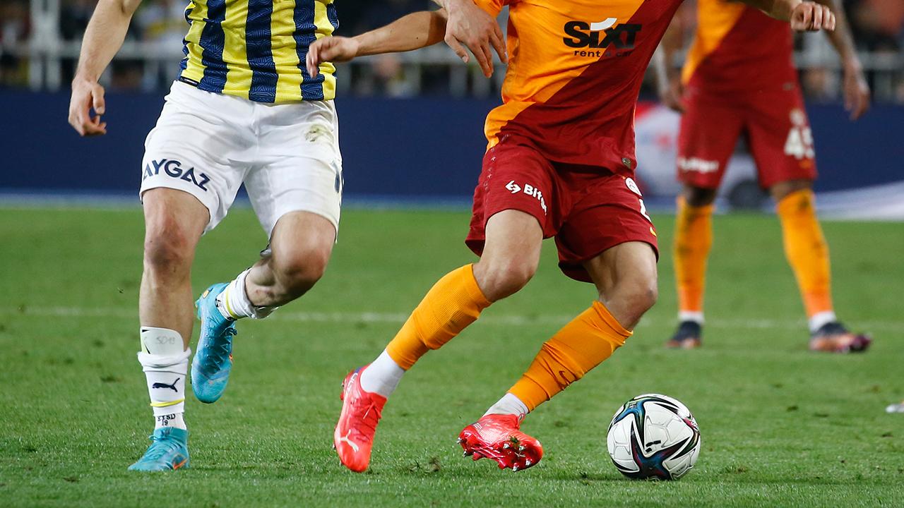 Fenerbahçe ve Galatasaray'ın yabancı sayıları sınırı aştı! İşte gitmesi beklenenler