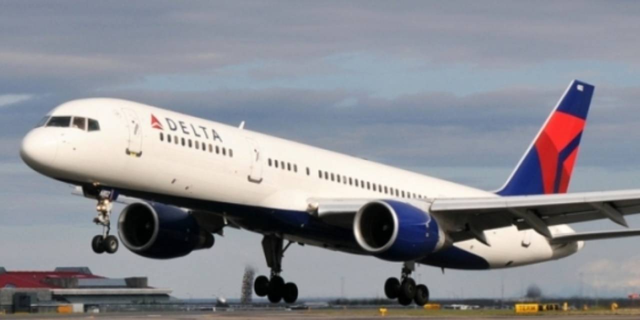 ABD'de İshal Olan Yolcu Nedeniyle Uçak Geri Döndü! Pilot 'Biyolojik Tehlike' Var Dedi...