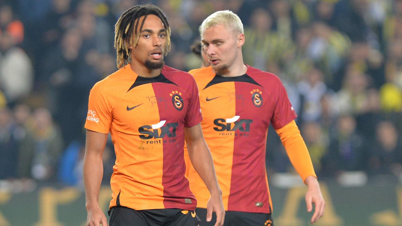 Galatasaray'da Nelsson ve Boey'e yeni kontrat! İşte yeni şartlar