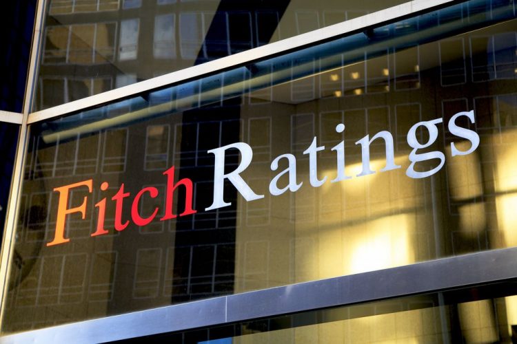 Fitch'ten Bankalara Risk Uyarısı!