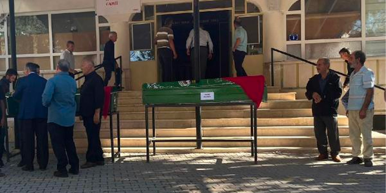 Boşanma Aşamasındaki Kocası Tarafından Katledildi! Son Yolculuğuna Kendi Soyadı ile Uğurlandı...