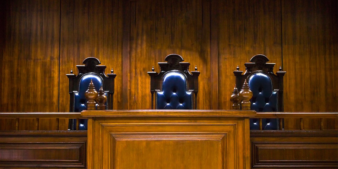 Akılalmaz Olay! Uyuşturucu ve Dosyaların Saklandığı Mahkeme Deposuna Açılan Tünel Bulundu