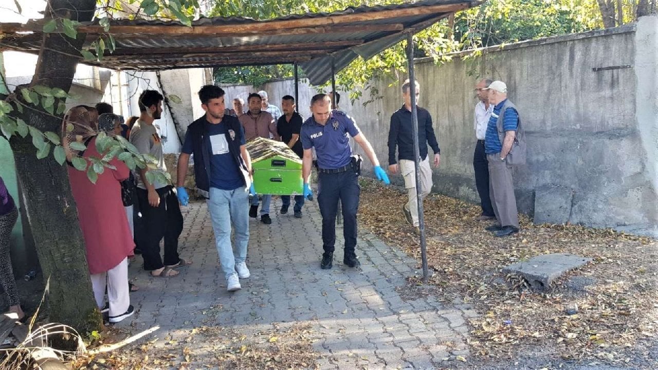 78 Yaşındaki Emekli Bu Notu Bırakıp Ölmeyi Seçti