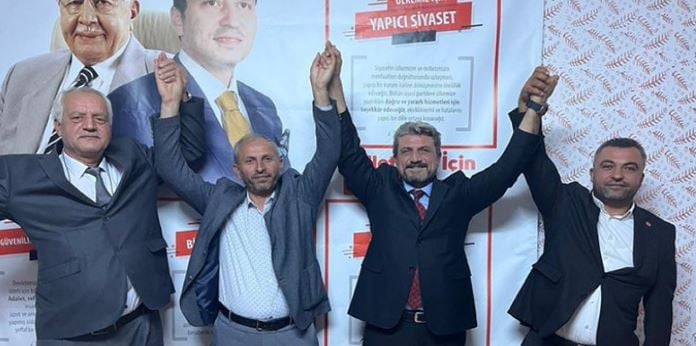 Cumhur Depremi! AKP'den Yeniden Refah'a Geçtiler