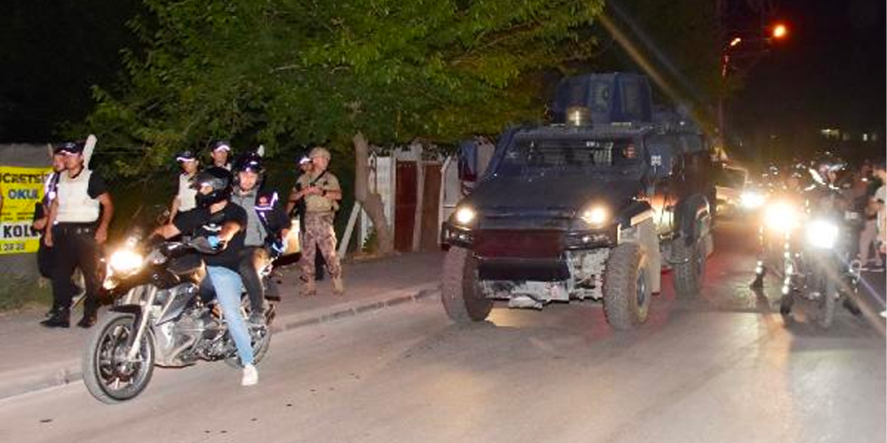 Adana'da Narkotik Uygulaması! İki Gözaltı