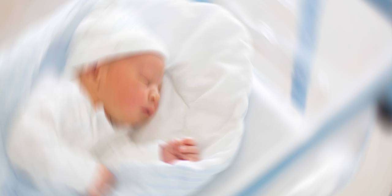 2008'den Sonra Doğan Bebeklere Ömür Boyu Sigara Yasağına İptal