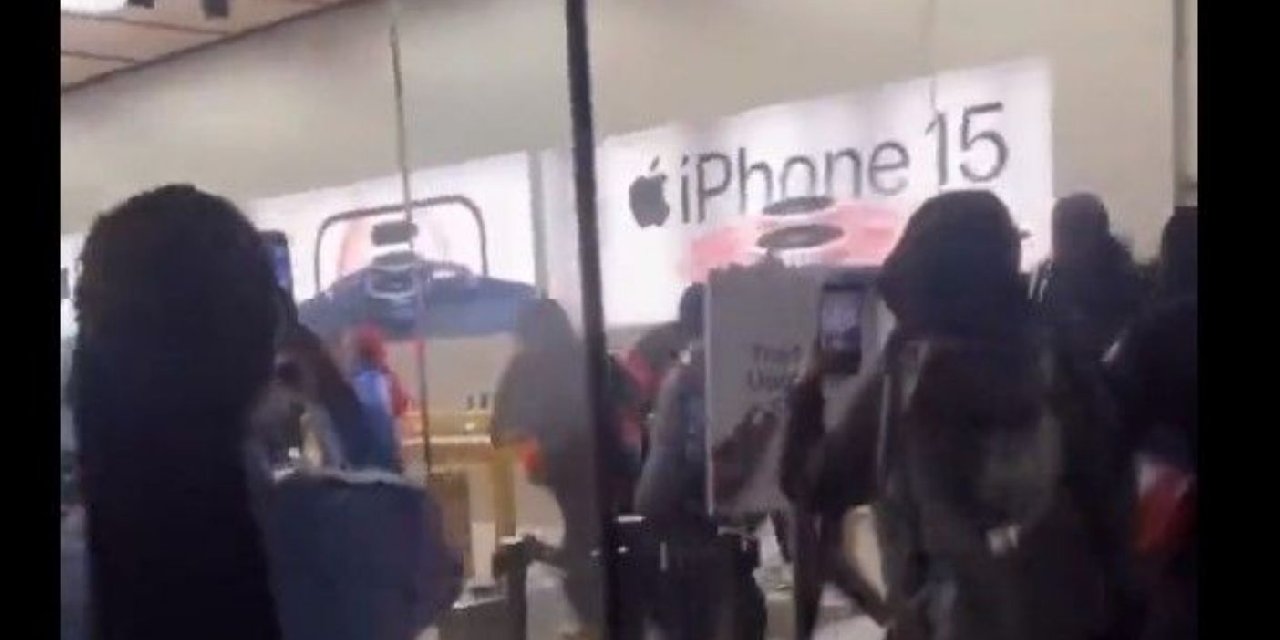 Apple Store Yağmalandı Tüm iPhone 15'ler Çalındı: Hırsızlık Anları Kamerada
